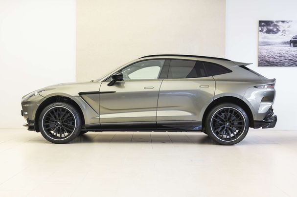 Aston Martin DBX 707 521 kW image number 2