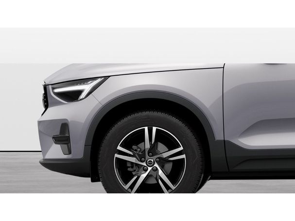 Volvo XC40 B3 Plus Dark 120 kW image number 5