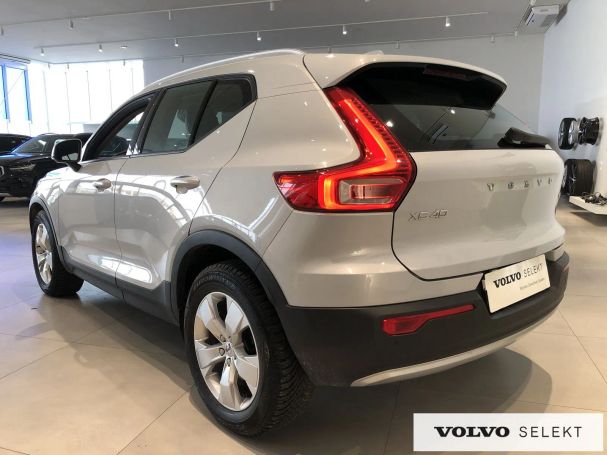 Volvo XC40 AWD 110 kW image number 8