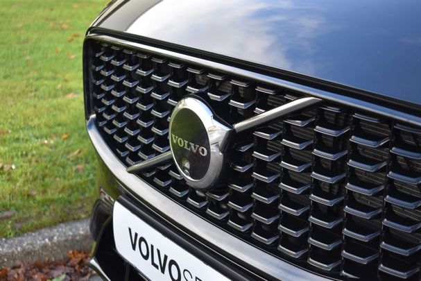 Volvo XC60 B4 155 kW image number 5