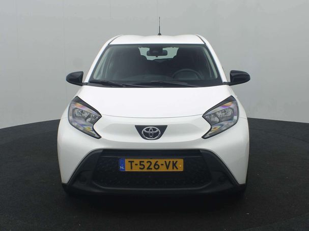 Toyota Aygo X 1.0 VVT-i 53 kW image number 24