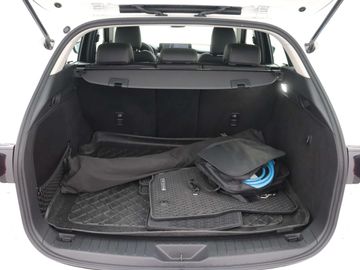 Car image 36