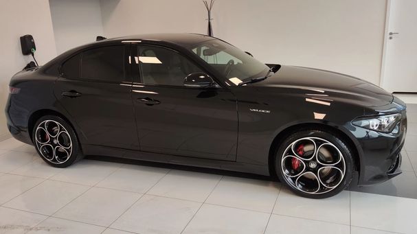 Alfa Romeo Giulia 2.0 Turbo Veloce 206 kW image number 3