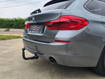 Car image 40