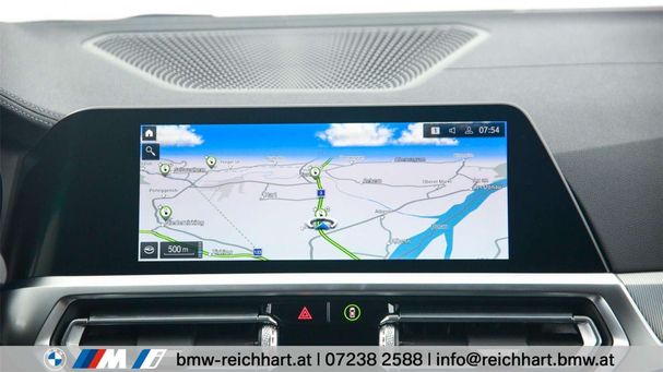 BMW 320 Touring e xDrive 150 kW image number 8