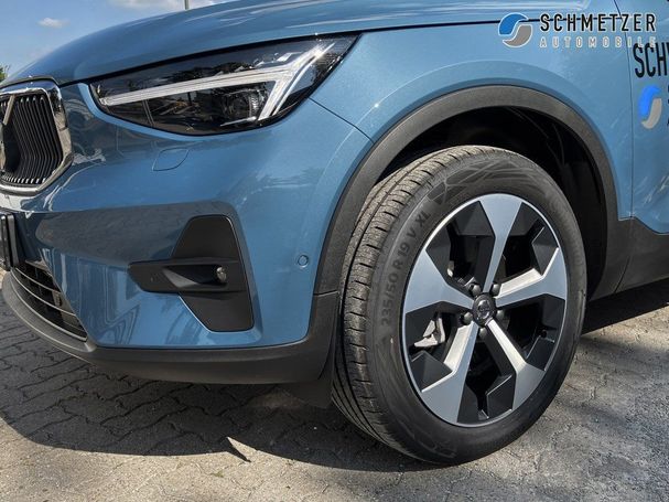 Volvo XC40 Core 120 kW image number 5