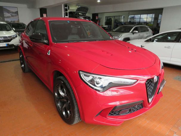 Alfa Romeo Stelvio V6 2.9 Quadrifoglio 375 kW image number 2