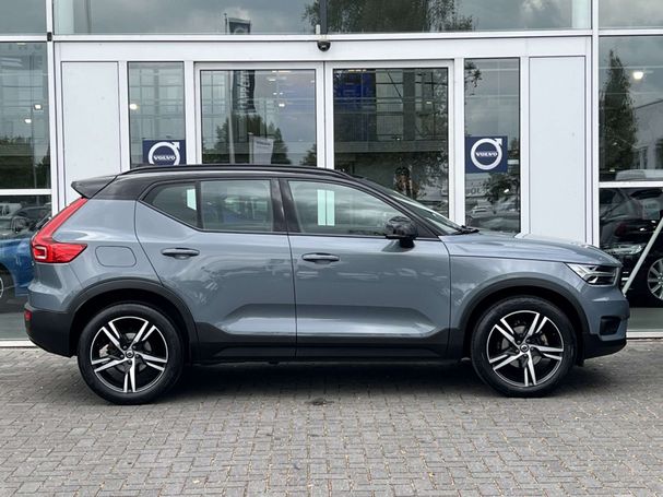 Volvo XC40 T3 T8 120 kW image number 4