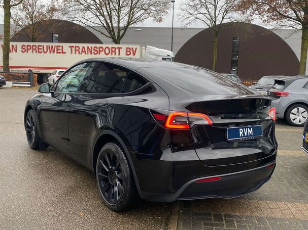 Tesla Model Y Long Range AWD 378 kW image number 5