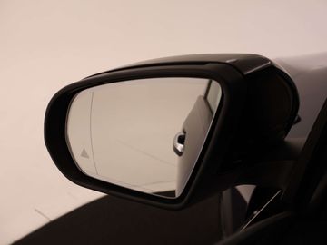 Car image 36