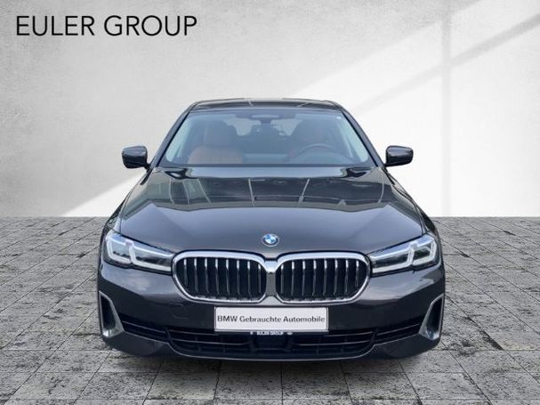 BMW 530d xDrive 210 kW image number 2