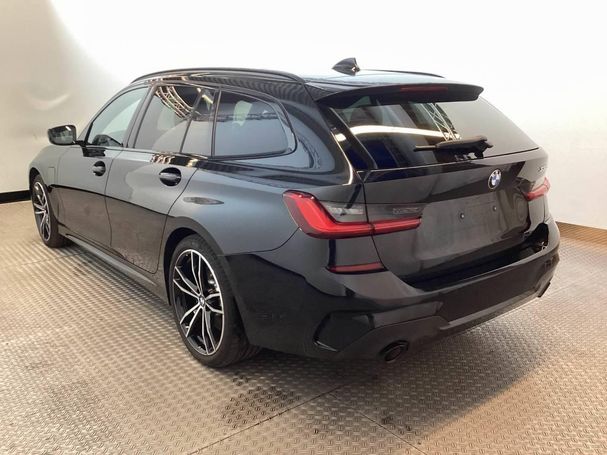 BMW 330 e Touring M Sport 215 kW image number 6