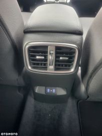 Car image 36