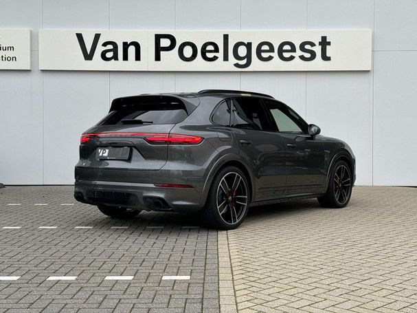 Porsche Cayenne E-Hybrid 340 kW image number 2