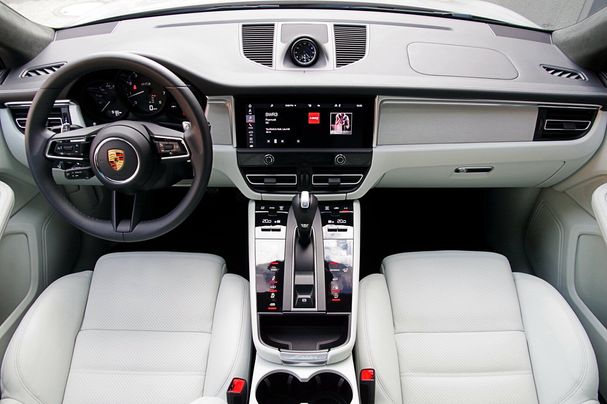 Porsche Macan GTS 324 kW image number 5