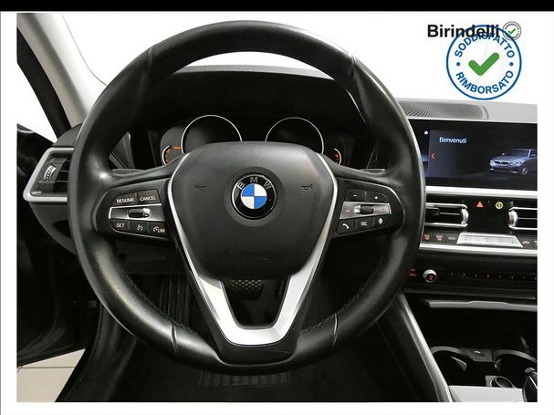 BMW 320d Touring xDrive 140 kW image number 12