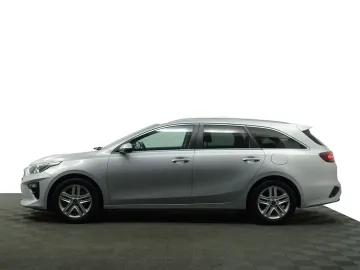 Car image 31