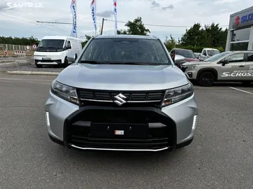 Car image 4