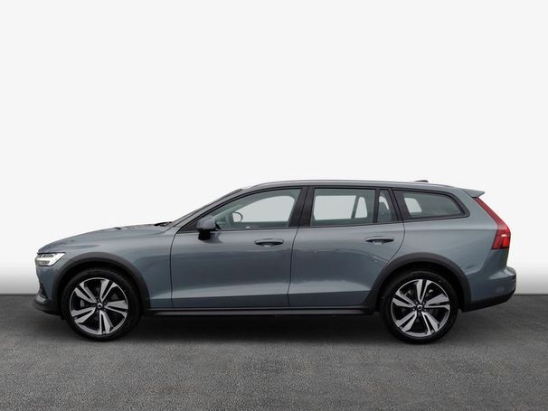 Volvo V60 Cross Country AWD B4 145 kW image number 4