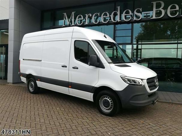 Mercedes-Benz Sprinter 319 140 kW image number 2