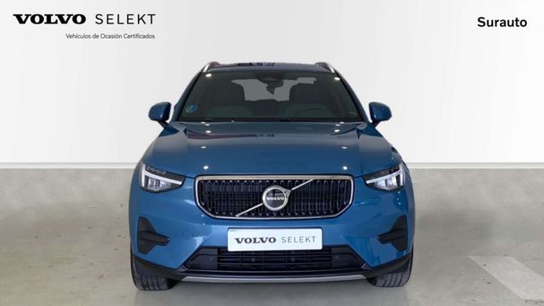 Volvo XC40 AWD 120 kW image number 3