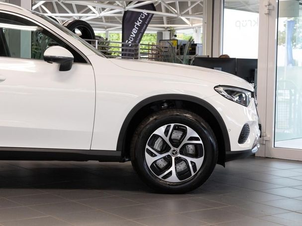 Mercedes-Benz GLC 300 e Avantgarde 230 kW image number 6