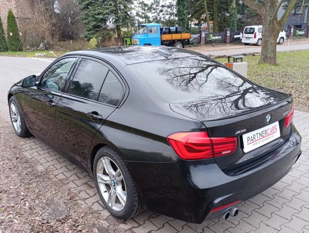 BMW 330i xDrive M Sport 185 kW image number 6