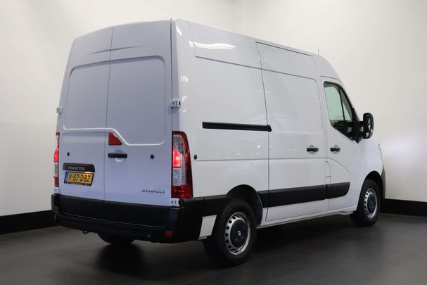 Renault Master DCi 135 L1H2 100 kW image number 2