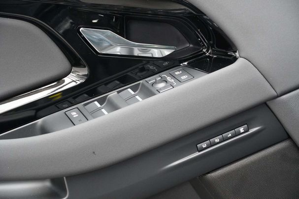 Land Rover Range Rover Evoque PHEV 227 kW image number 21