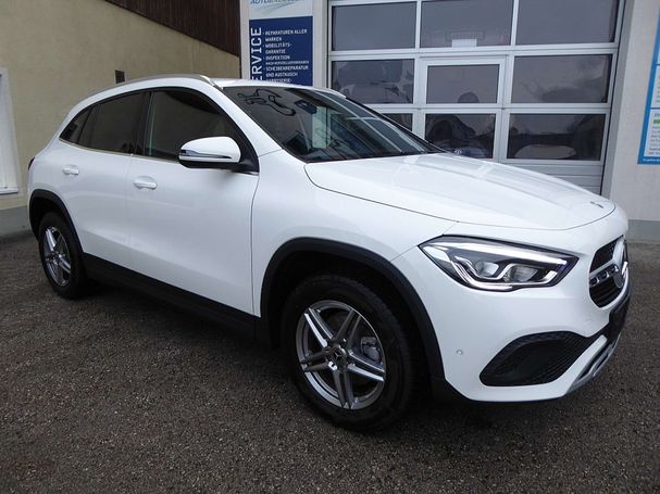 Mercedes-Benz GLA 200 d 110 kW image number 2