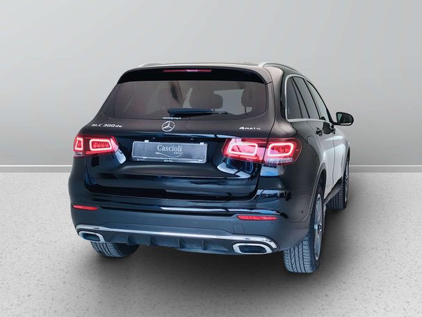 Mercedes-Benz GLC 300 de 4Matic 225 kW image number 6