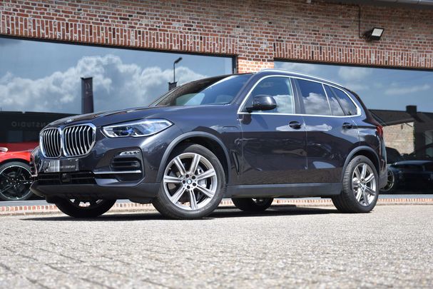 BMW X5 45e xDrive 290 kW image number 3