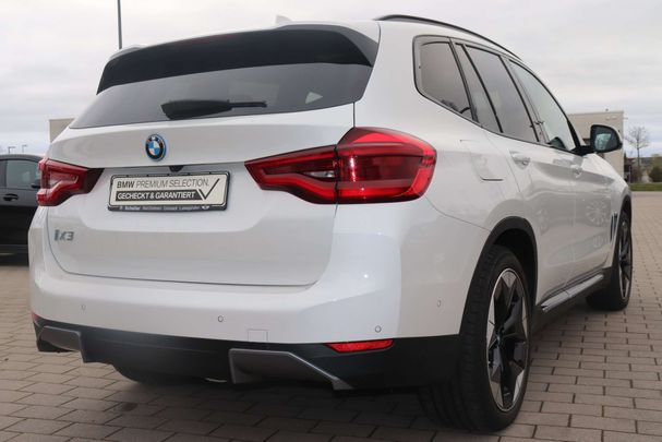 BMW iX3 210 kW image number 8