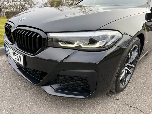 BMW 530d Touring xDrive 210 kW image number 8