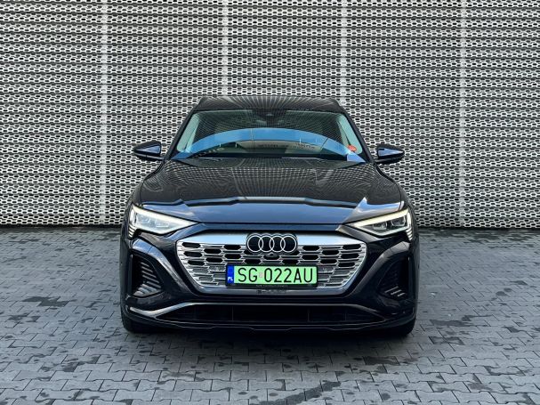 Audi Q8 50 quattro e-tron S-line 251 kW image number 9