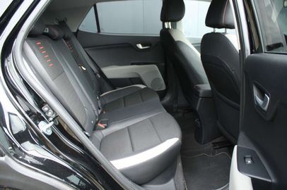 Car image 30