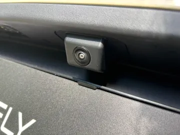 Car image 28