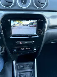 Car image 30
