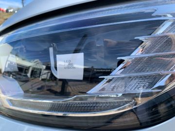 Car image 39