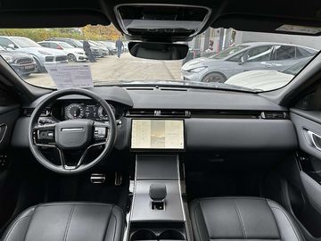 Car image 26