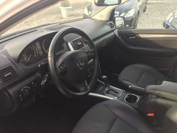 Car image 31