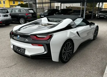 Car image 37
