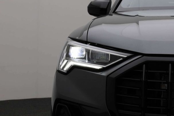 Audi Q3 45 TFSIe 180 kW image number 13