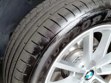 Car image 45