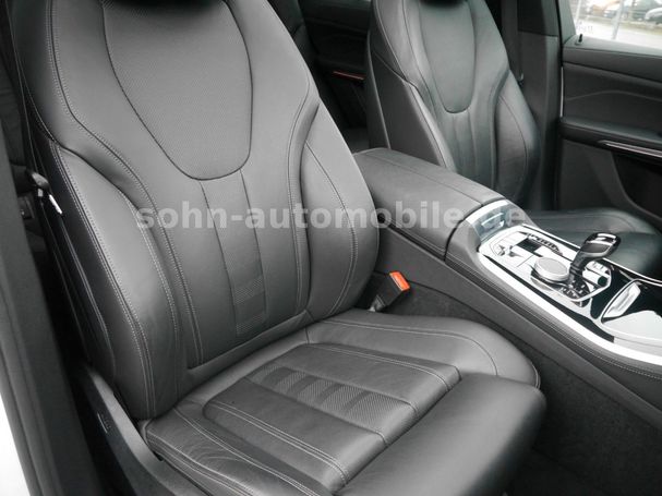 BMW X5 xDrive 210 kW image number 16