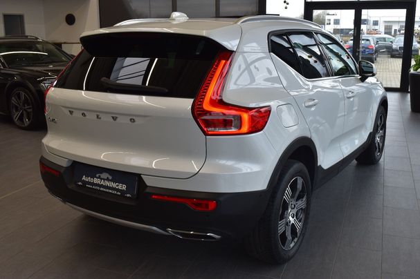 Volvo XC40 D4 AWD Inscription 140 kW image number 4