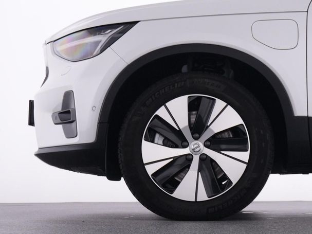 Volvo XC40 Plug-in Hybrid T4 Plus Bright 155 kW image number 20