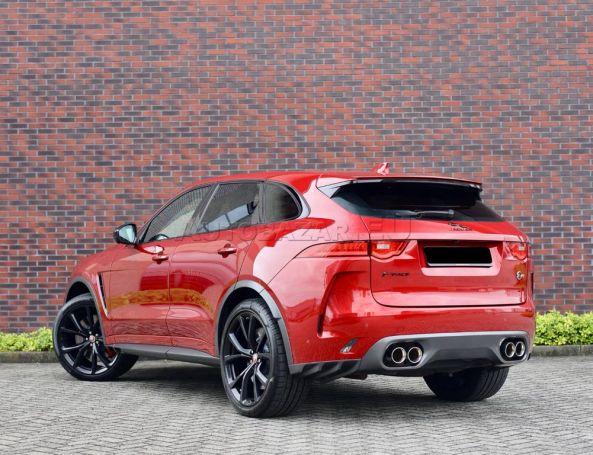 Jaguar F-Pace AWD SVR 405 kW image number 2