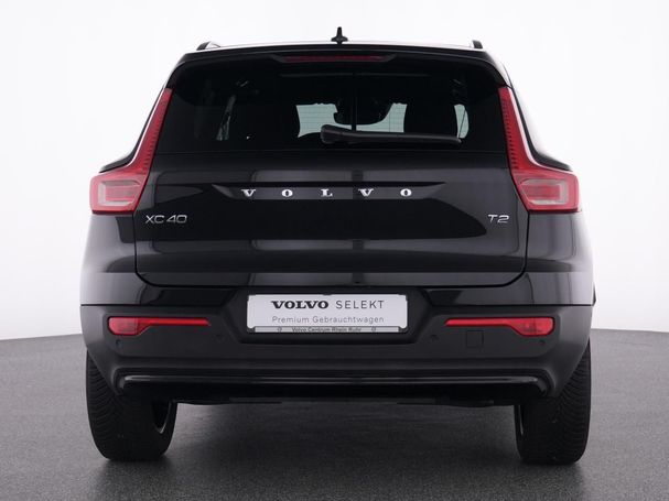 Volvo XC40 T2 Plus Dark 95 kW image number 16