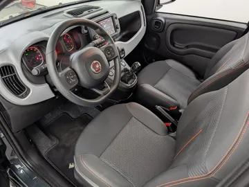 Car image 30